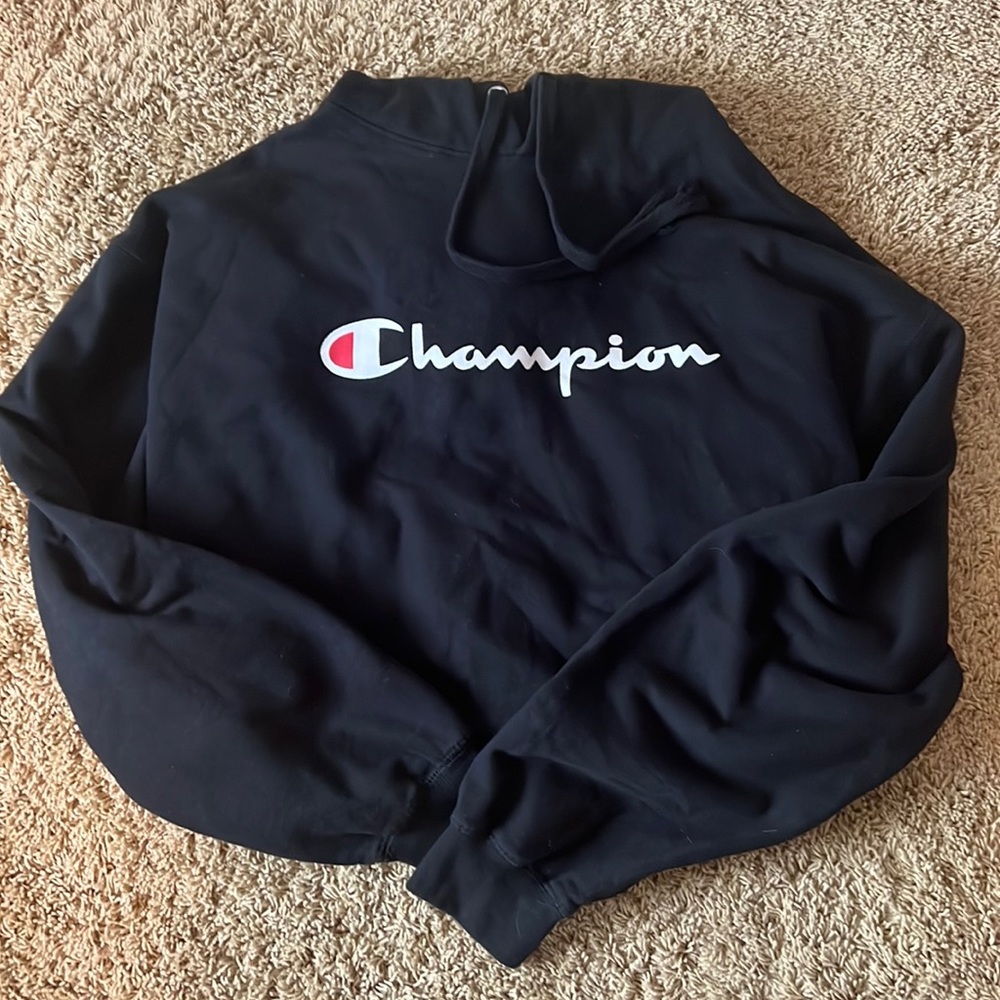 Men’s Champion hoodie size 2XL